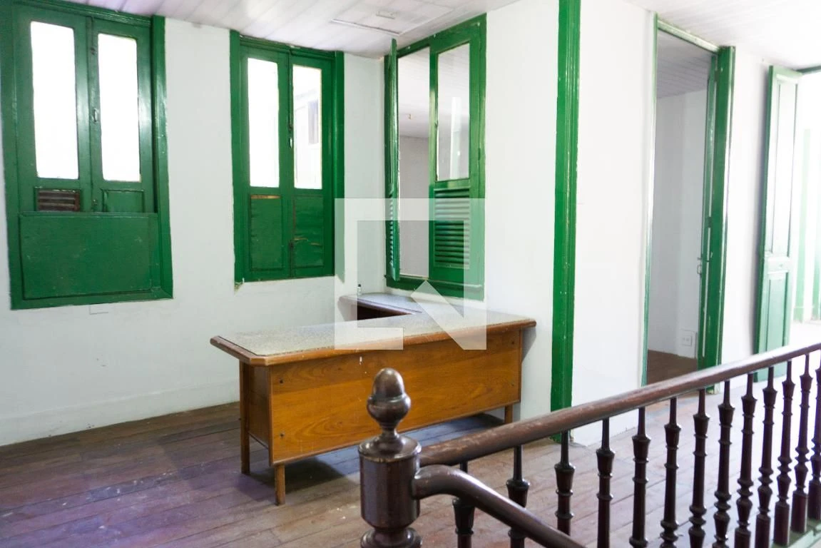 Rental house with 5 bedrooms and a closed kitchen room — photo 43