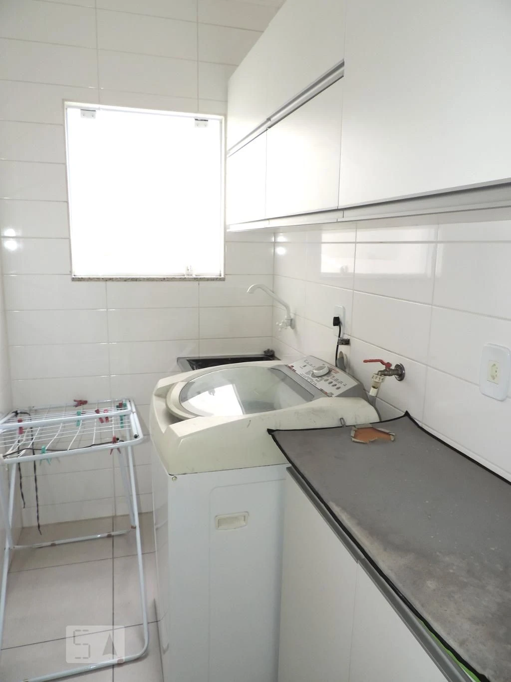 Furnished 2-bedroom apartment with 1 bathroom — photo 10