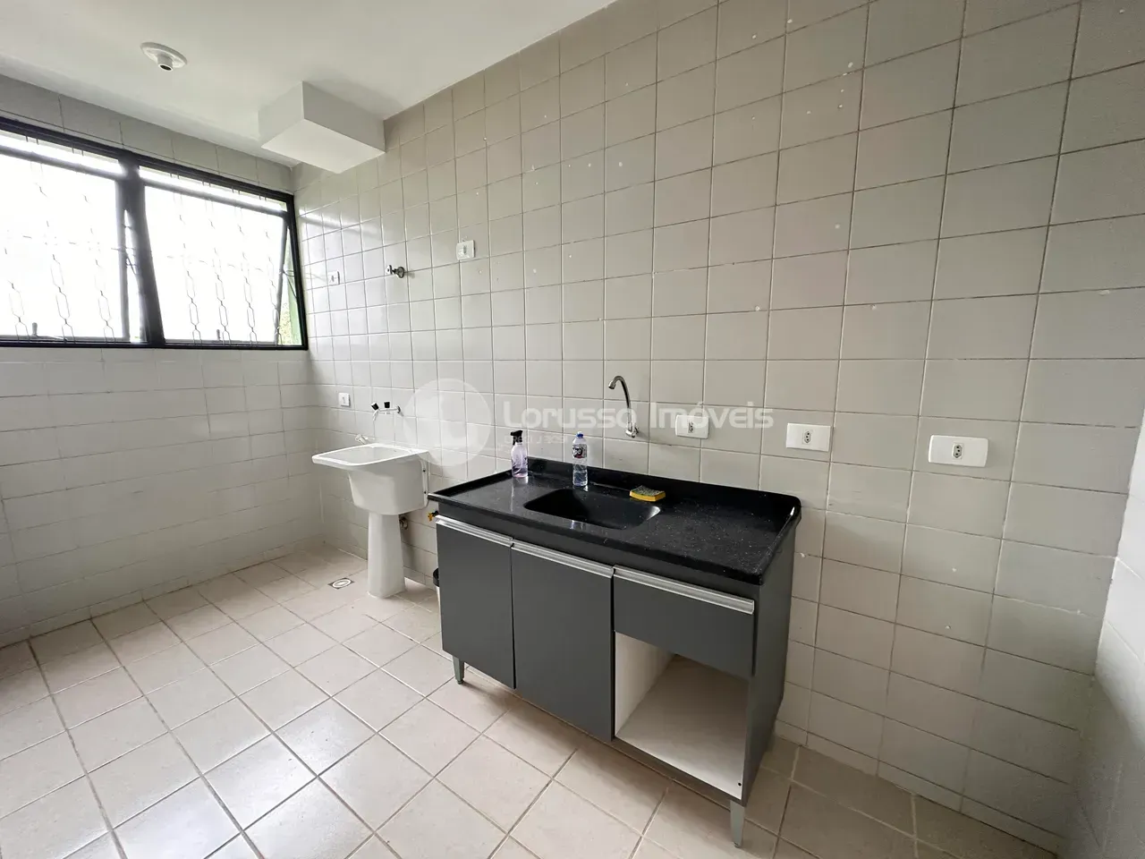 3-bedroom apartment with balcony and parking — photo 10