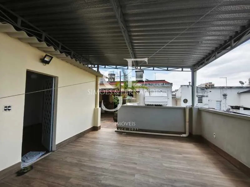 Washing machine in a 3-bedroom apartment, 152 m² — photo 15