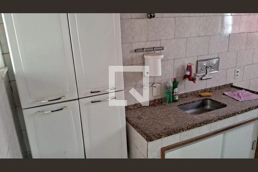 Apartamento con 3 habitaciones y cocina independiente — photo 2