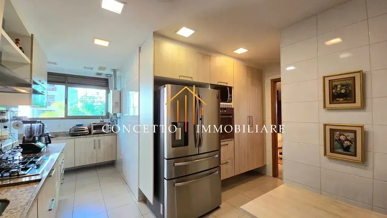 Casa mobiliada de 980 m² com cozinha integrada — photo 48