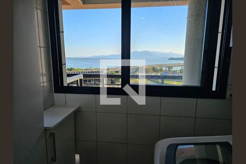 3-bedroom apartment with a water view in Florianópolis — photo 20
