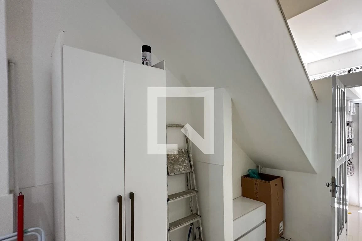 1 quarto e piso de madeira ou laminado: apartamento de 45 m² — photo 12