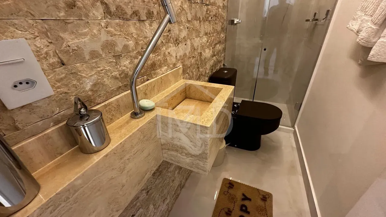 Furnished house with 4 bedrooms and 5 baths, 400 m² — photo 21