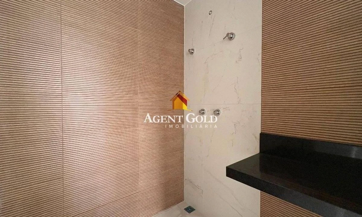 Apartment, 200 m², with a grill on the balcony — photo 17