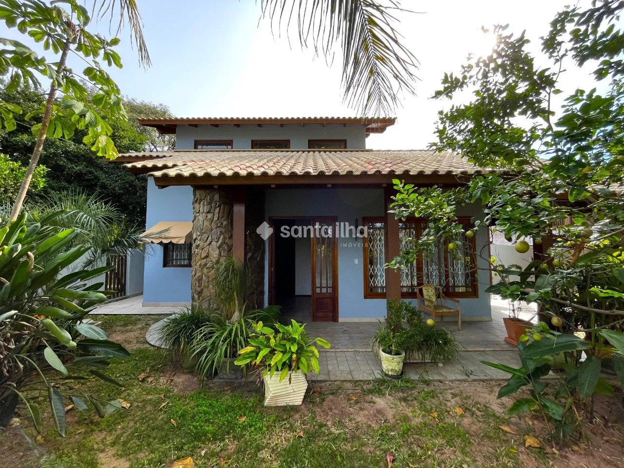 200 m² house with a private BBQ and a grill on the balcony — photo 42