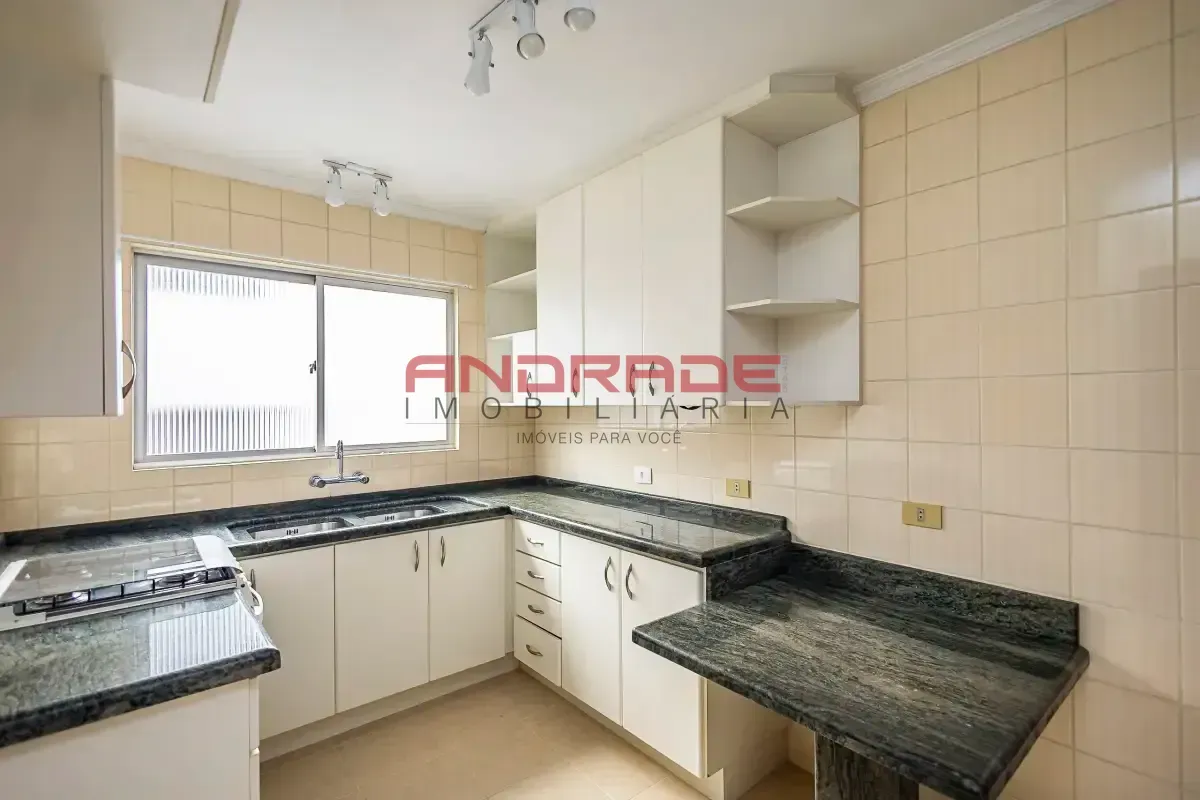 Unfurnished 3-bedroom apartment with 118 m² — photo 23