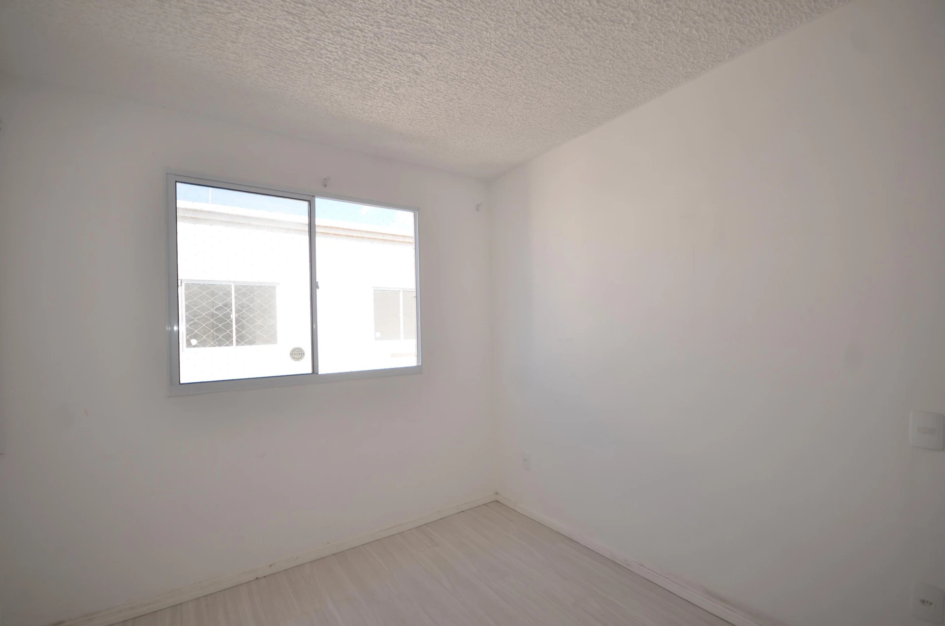 2-bedroom apartment with a private garden — photo 19