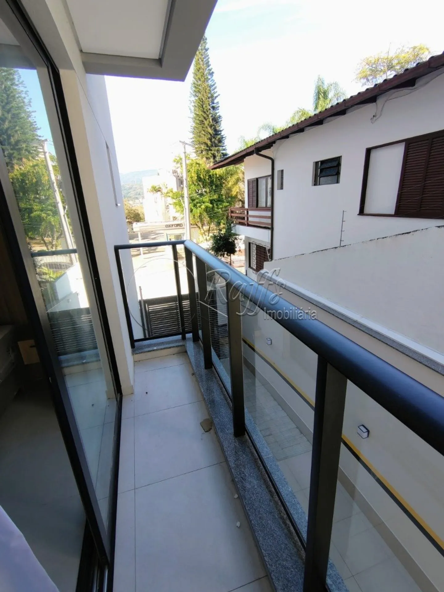 Furnished 25 m² apartment with an open-plan kitchen — photo 26