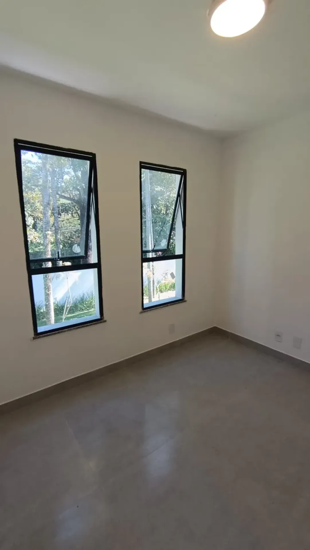 Unfurnished house with 2 bedrooms and 2 bathrooms — photo 35