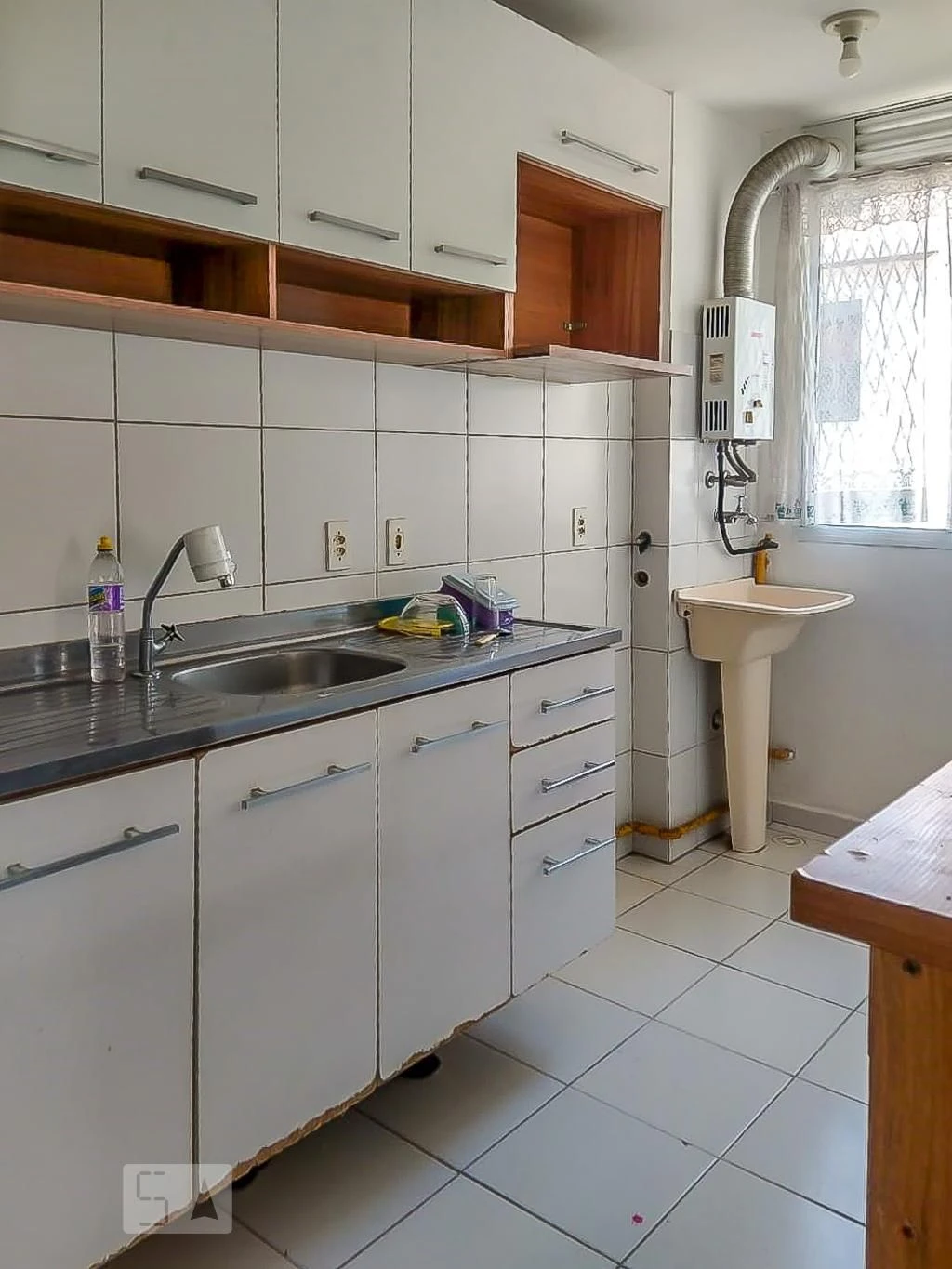 Квартира з 3 спальнями, 1 ванною та спільним басейном — photo 21