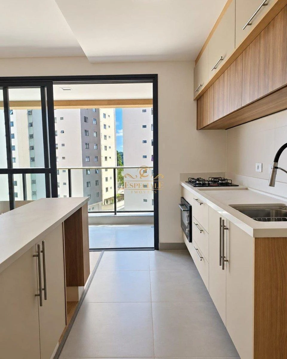 Rental apartment with 2 bedrooms and 1 en-suite — photo 7