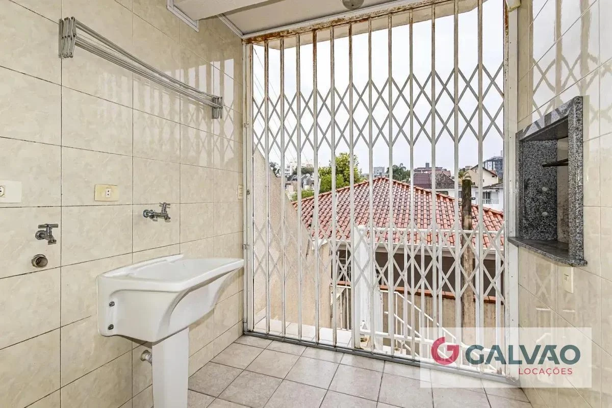Detached house for rent 183 m² with 3 bedrooms and balcony — photo 15