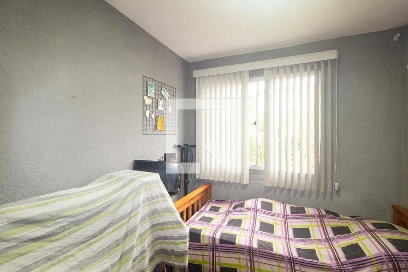 Furnished apartment with 2 bedrooms and 1 bathroom — photo 14