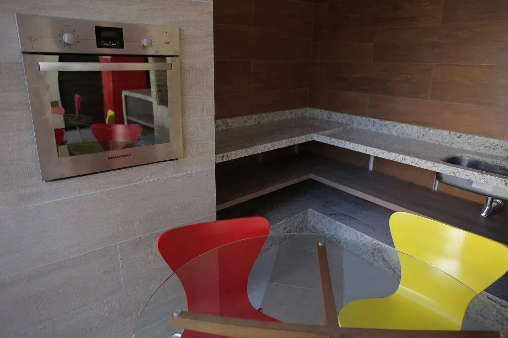 3-bedroom apartment with balcony grill and 2 bathrooms — photo 36