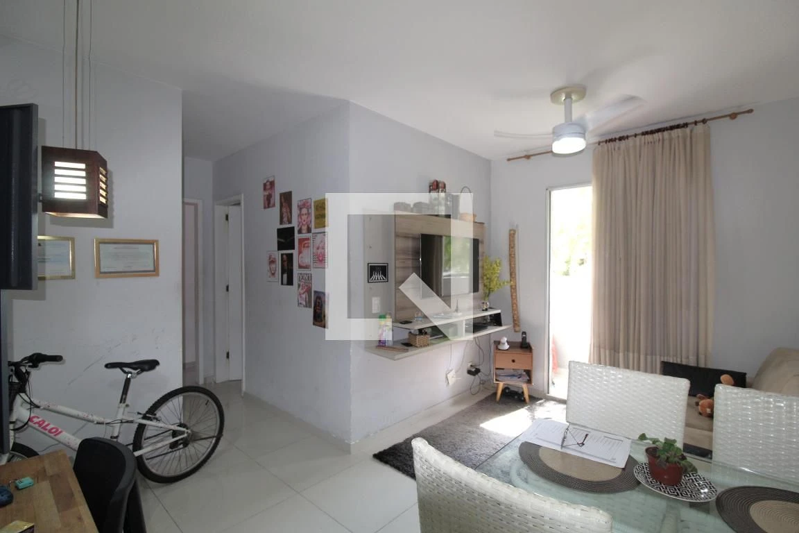 Furnished apartment with 2 bedrooms and a balcony