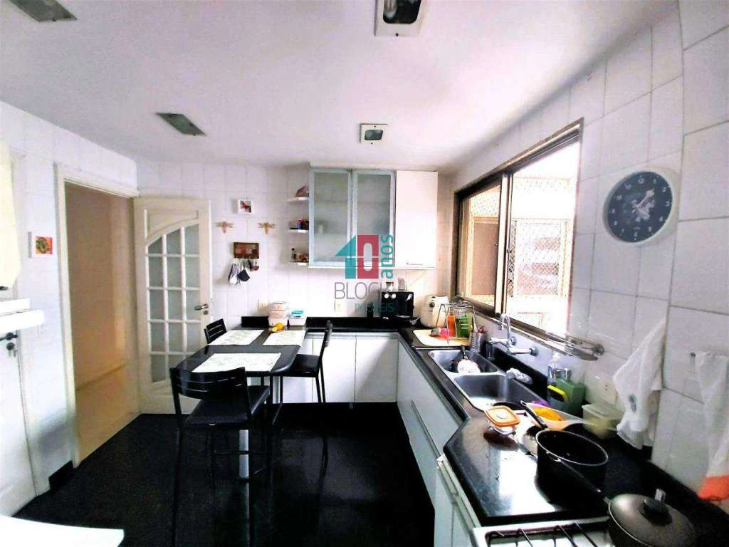 Apartamento 144 m² com 3 quartos e varanda — photo 13