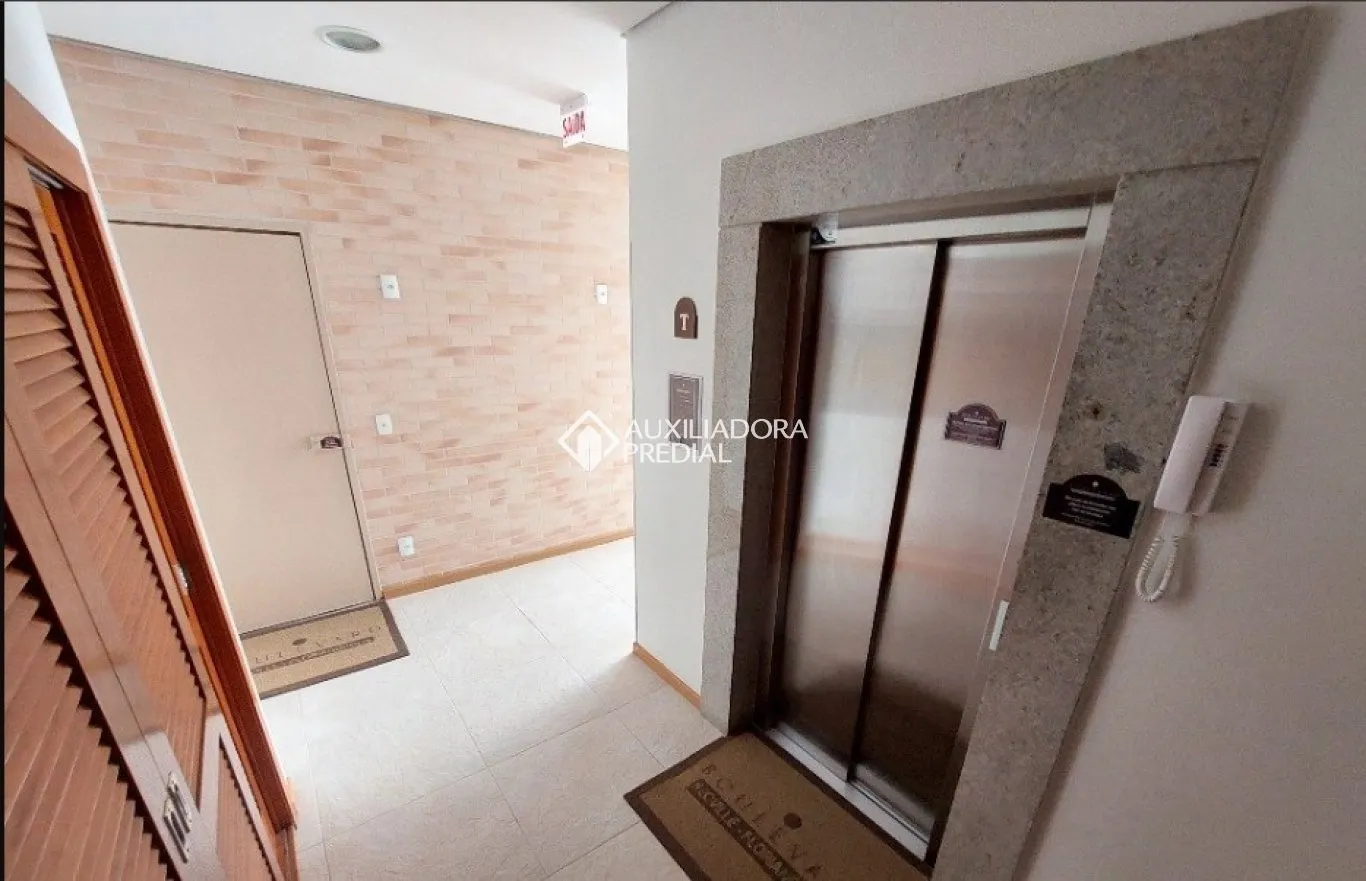 Apartment with open-plan kitchen and private garden — photo 31