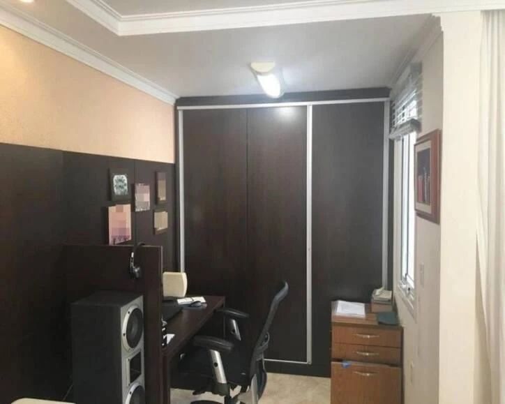 Washing machine in a 5-bedroom house, 420 m² — photo 17