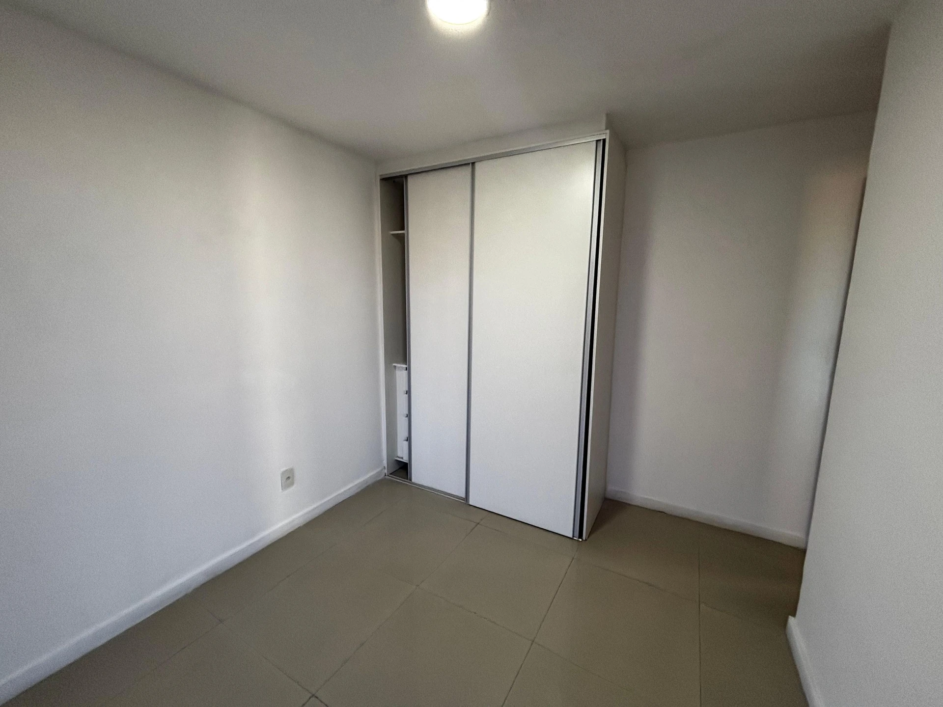 2-bedroom apartment, both with their own bathrooms, 85 m² — photo 24
