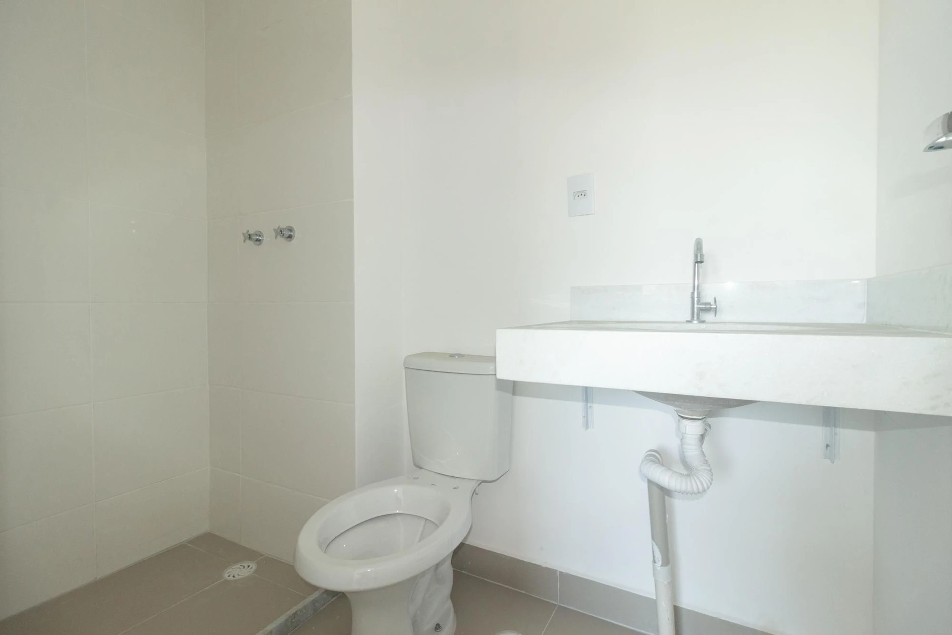 Apartamento de 2 dormitorios con balcón y 1 plaza — photo 20