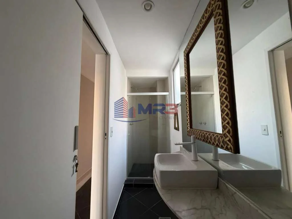 Top-floor apartment with 2 bedrooms and private BBQ — photo 28