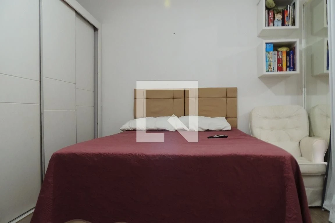 Furnished house with 3 bedrooms, private garden and 2 spots — photo 41