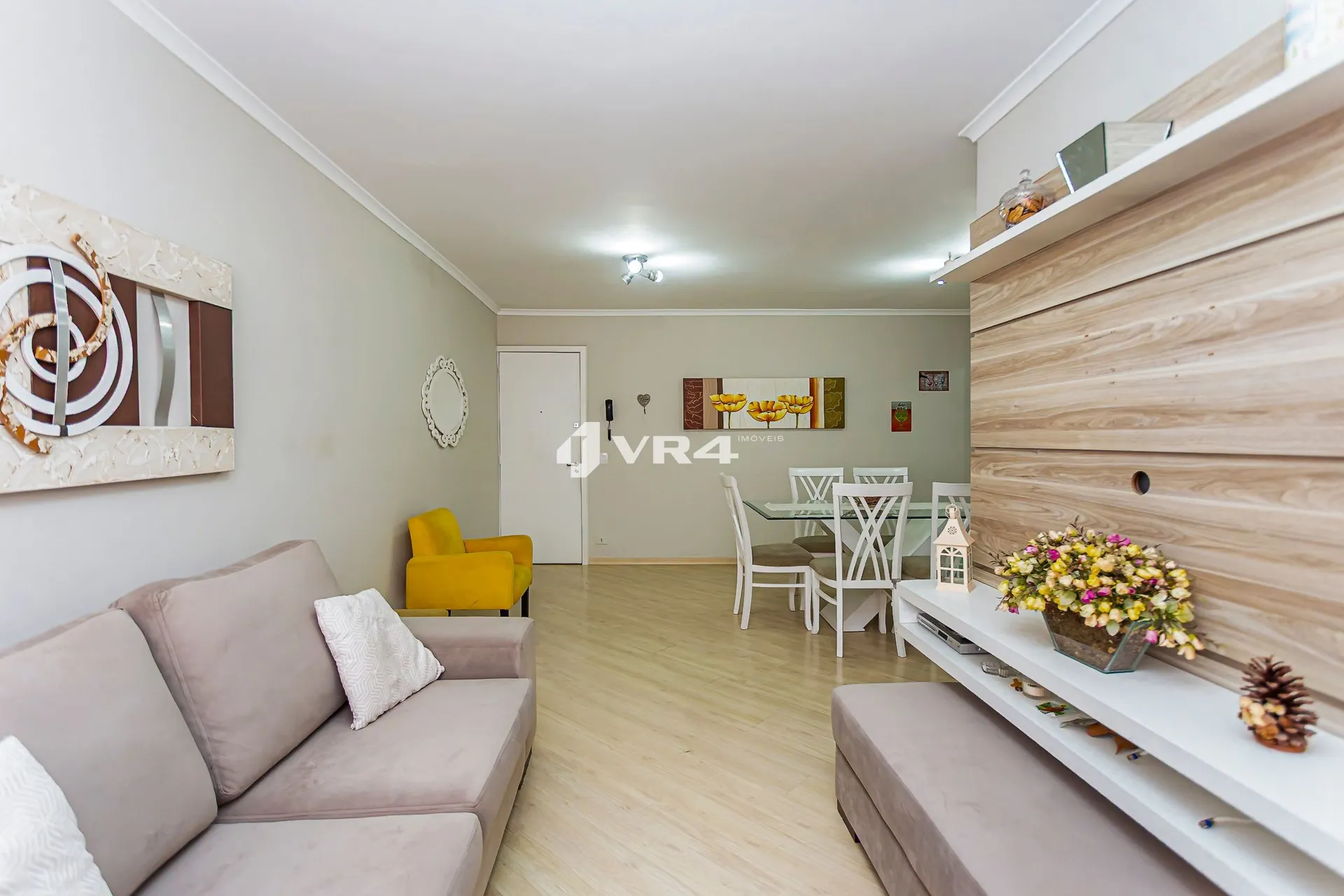 2-bedroom apartment with a washing machine — photo 6
