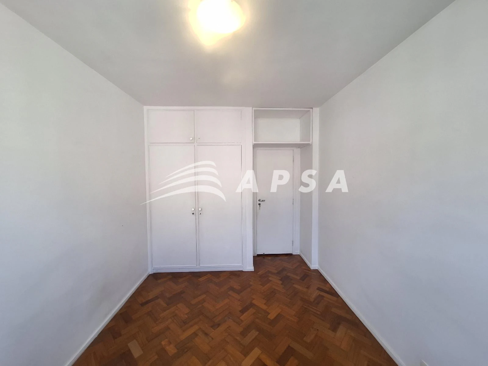 Квартира: 2 спальні, 1 з власною ванною кімнатою, 93 м² — photo 10
