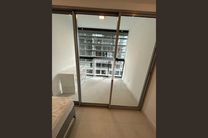 Apartamento de 2 quartos com máquina de lavar — photo 11