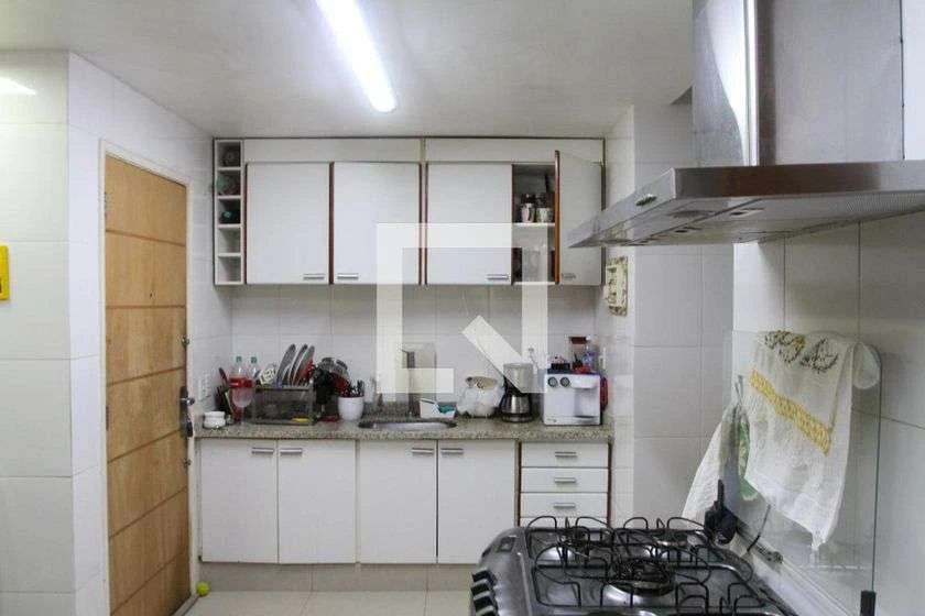 200 m² furnished apartment with 6 bedrooms and great view — photo 10