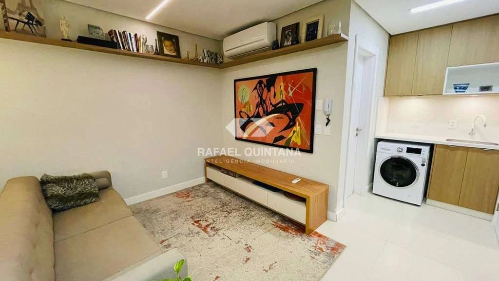 1-bedroom flat with balcony and a private BBQ — photo 3