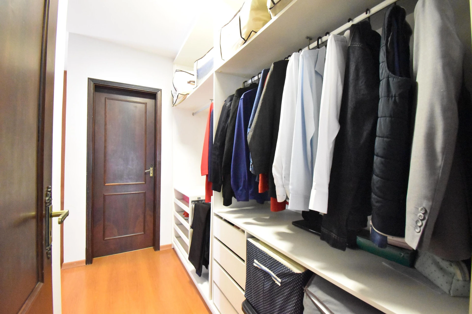 Будинок із 3 спальнями та джакузі — photo 26