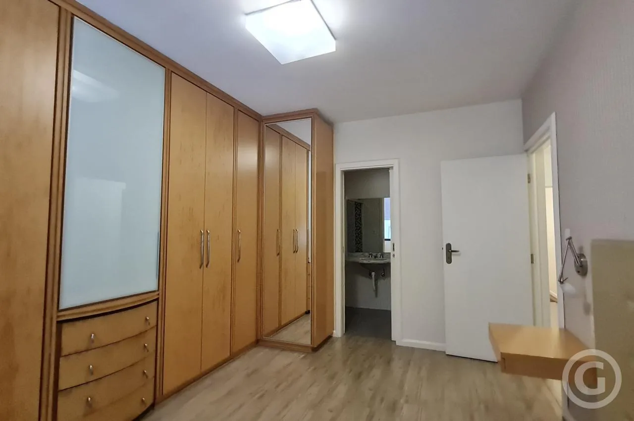 Piso amueblado de 147 m² con 3 dormitorios y cocina cerrada — photo 9