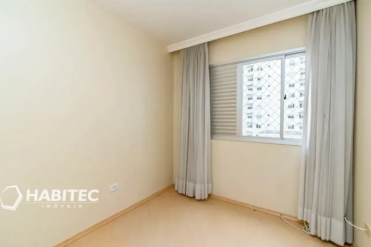 Apartamento de 3 dormitorios con zona de lavandería — photo 18