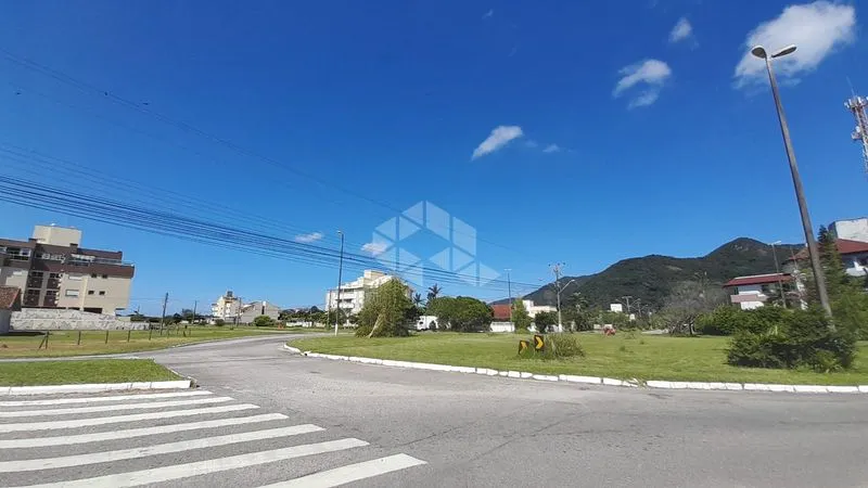 Apartamento de 80 m² con 2 dormitorios y balcón — photo 25