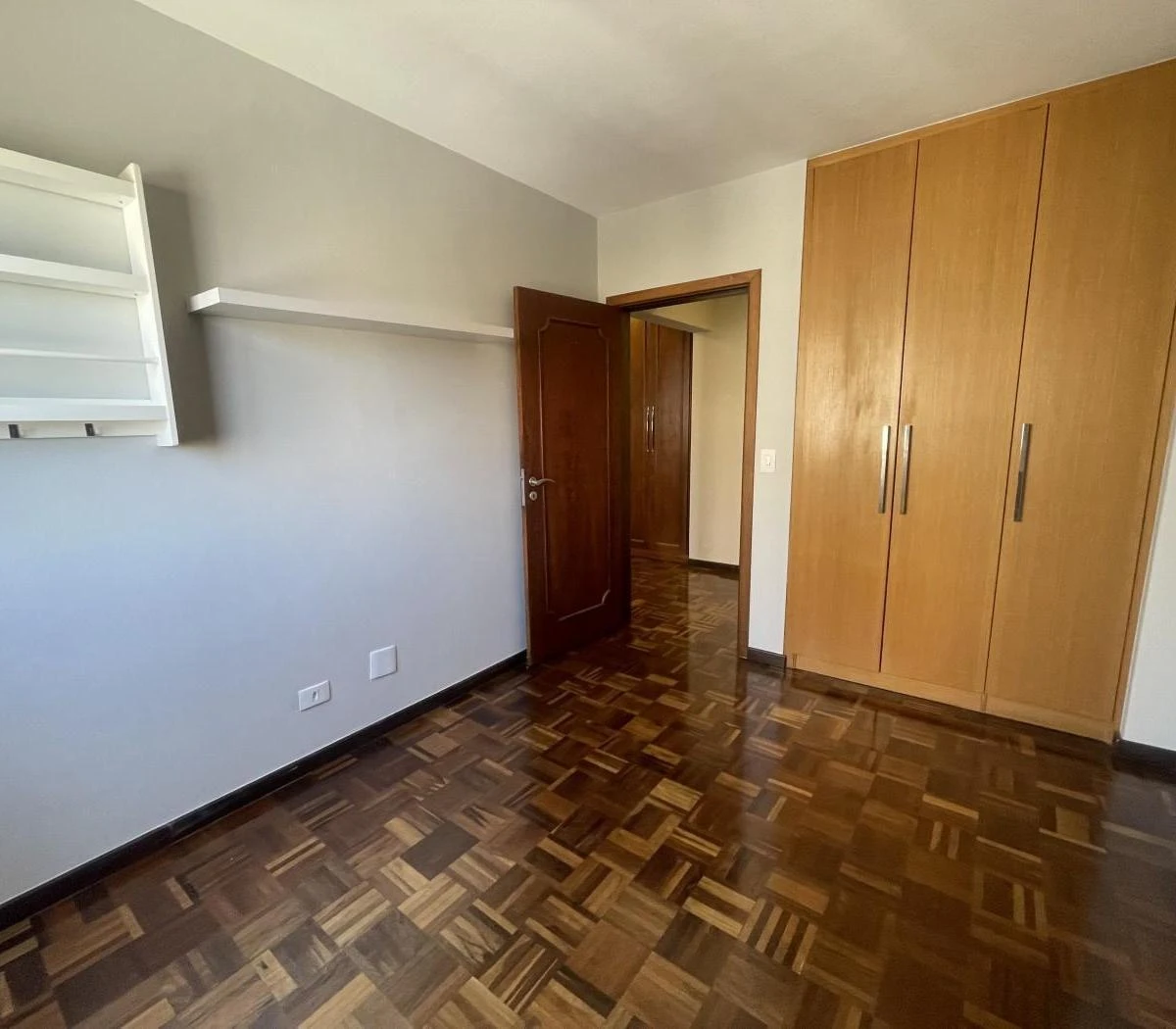 Furnished apartment, 148 m², with a washing machine — photo 24