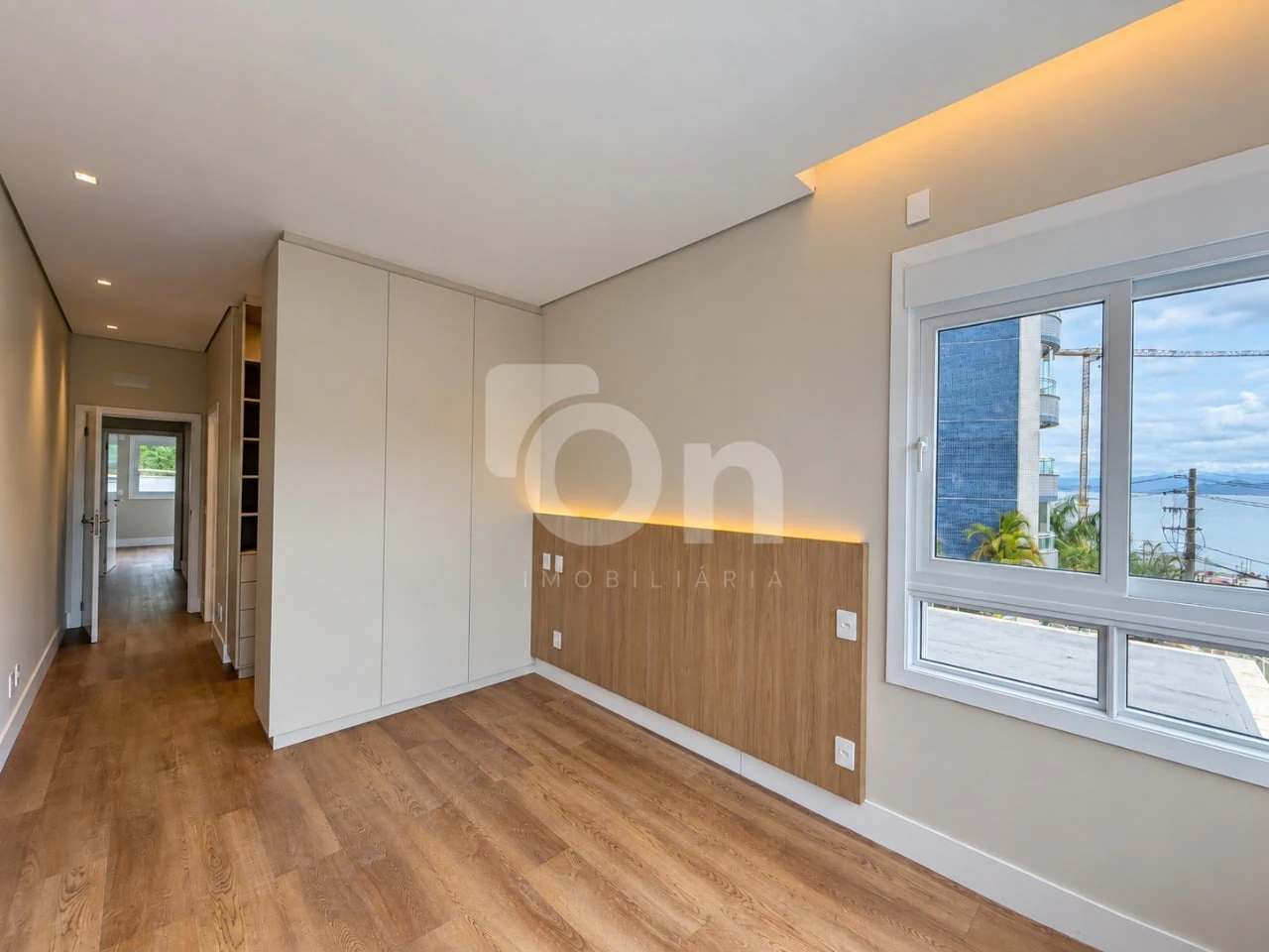 Ванна и 3 спальни: квартира 95 м² — photo 9