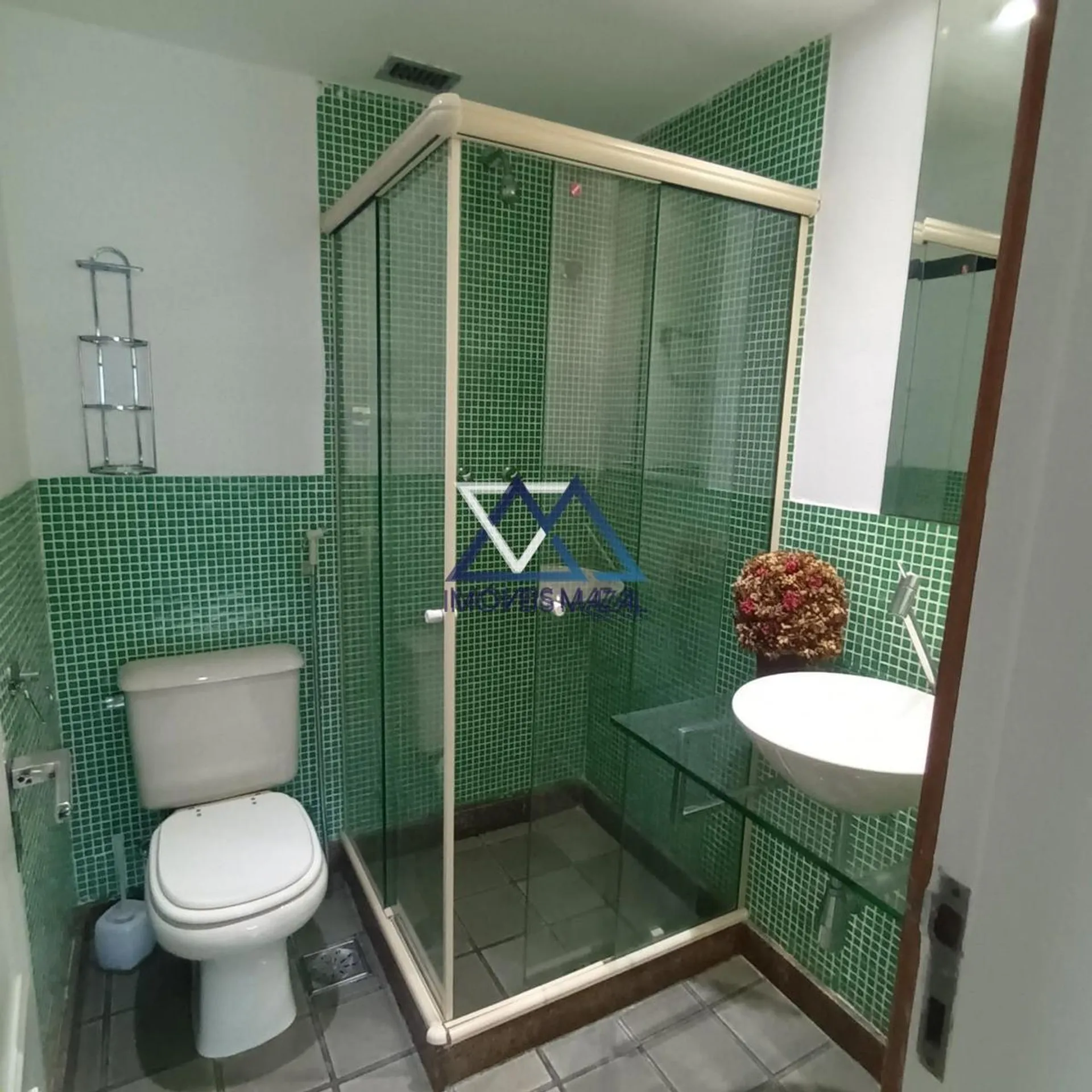 Квартира с 3 спальнями и застеклённым балконом — photo 17
