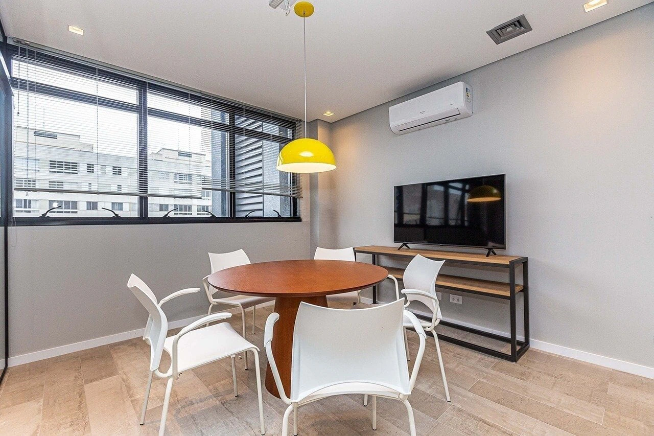 Home office in a one-bedroom apartment, 29 m² — photo 9