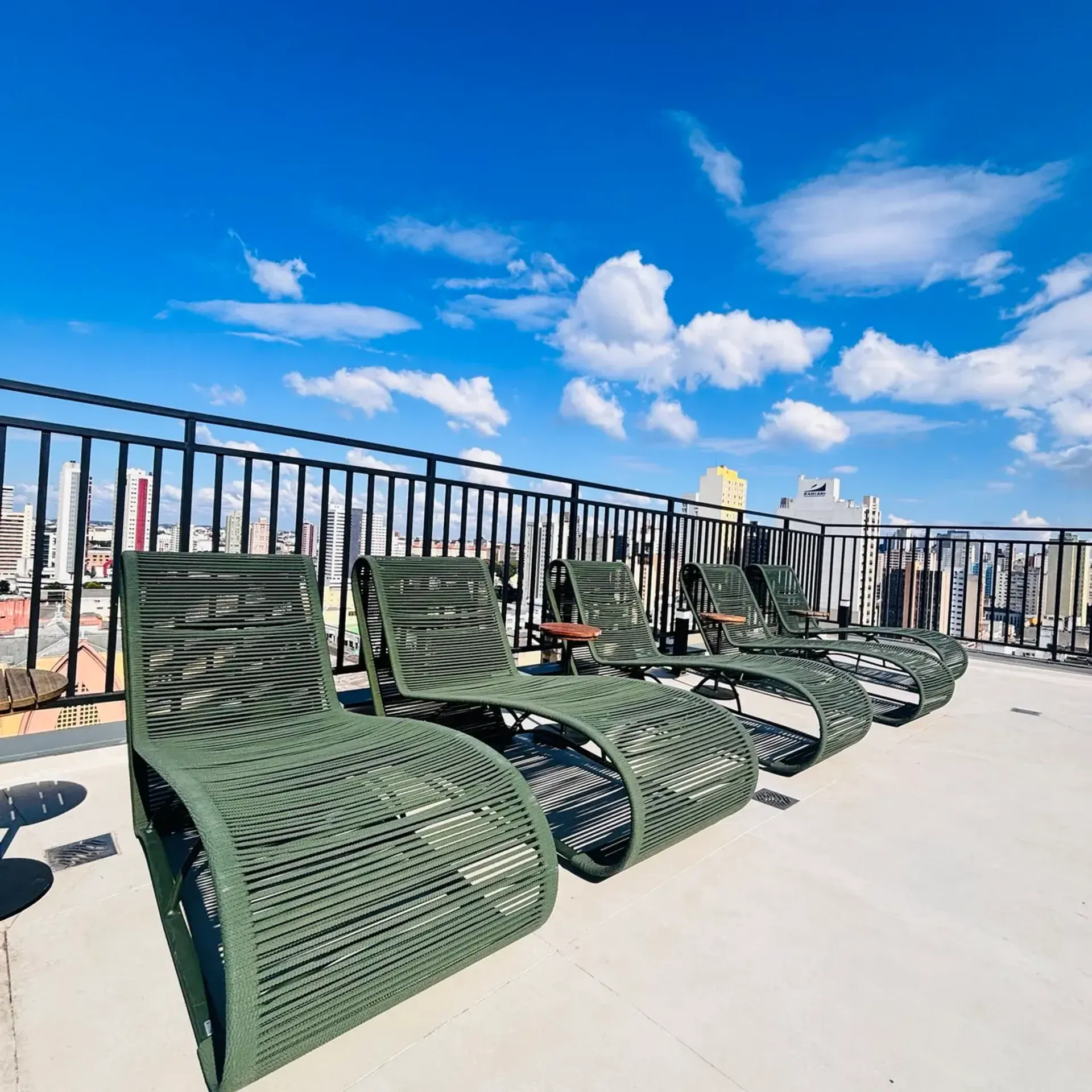 Apartamento mobiliado com 2 quartos e varanda — photo 26
