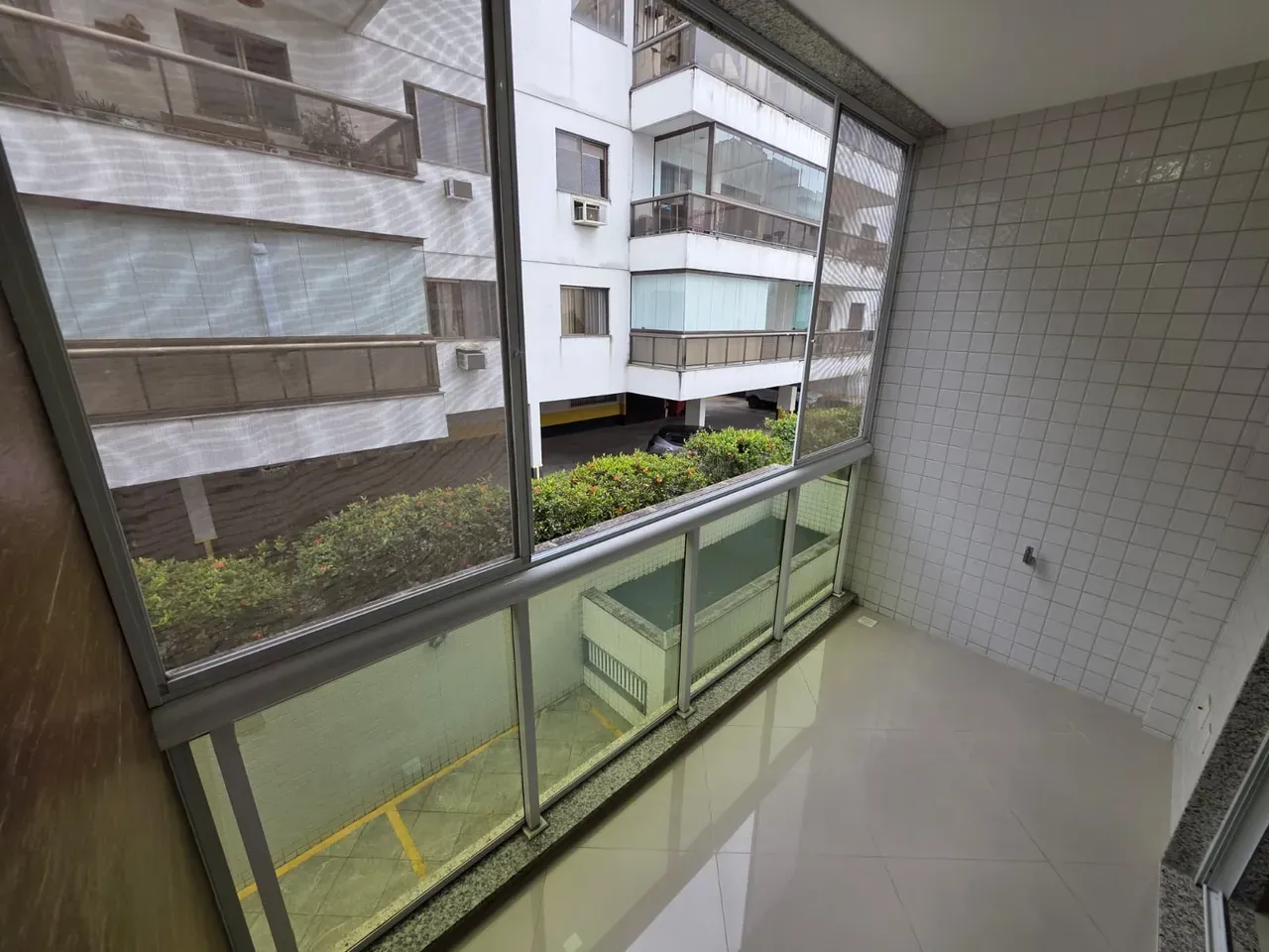 3-bedroom apartment, 1 with its own bathroom, 85 m² — photo 11