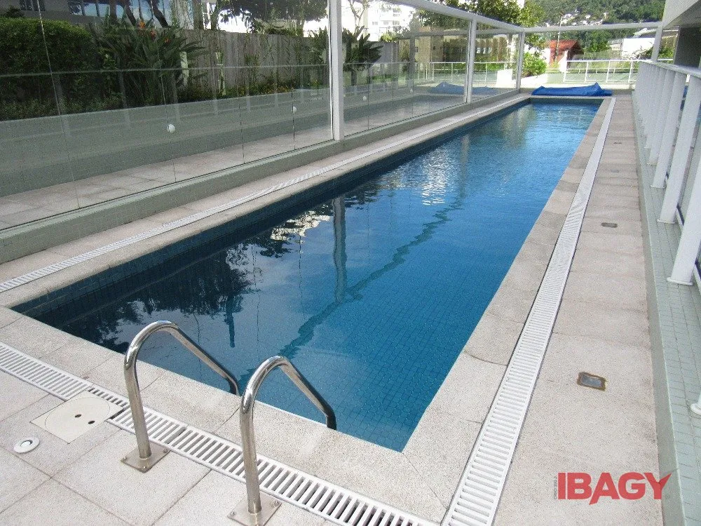 Квартира с 2 спальнями, 1 с ванной, и 2 парковочными местами — photo 16