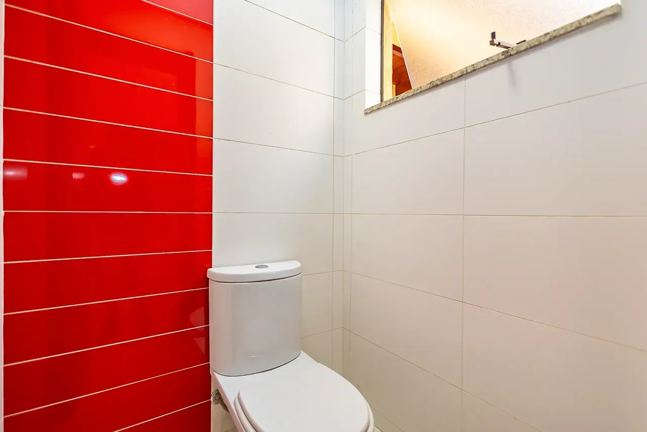 Furnished house with 5 bedrooms and 470 m² — photo 27