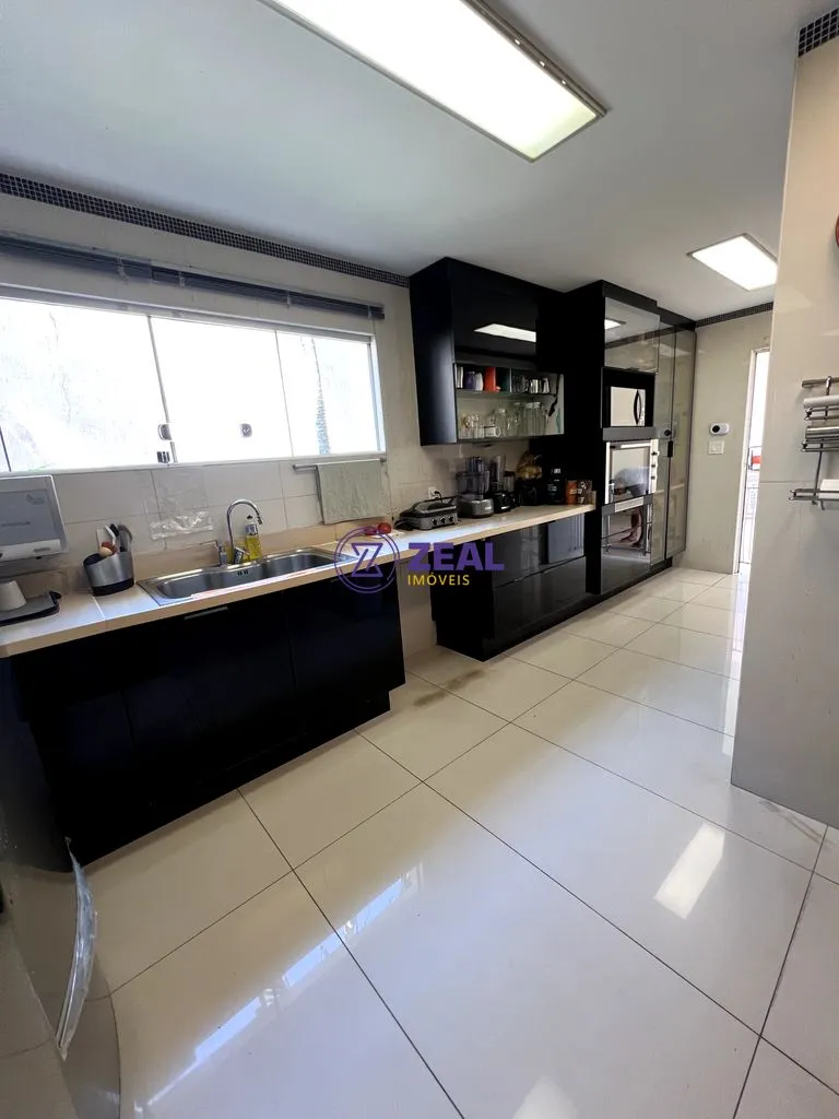 Casa triplex mobiliada com 6 suítes e 10 vagas — photo 15