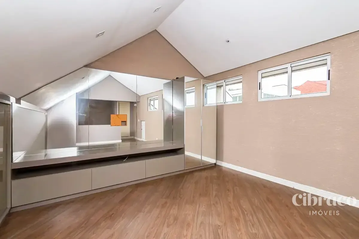House with 3 bedrooms and a gas-stove open-plan kitchen — photo 42