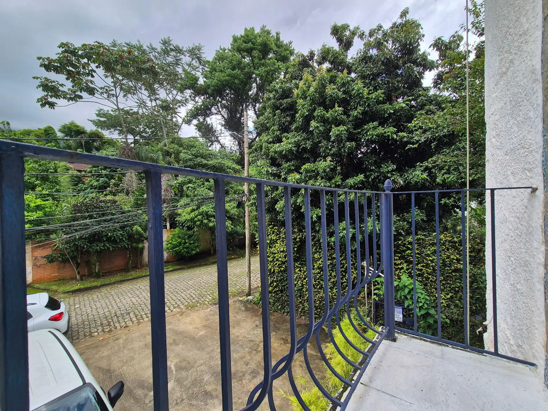 Condominium house to rent with 3 bedrooms and a suite — photo 37