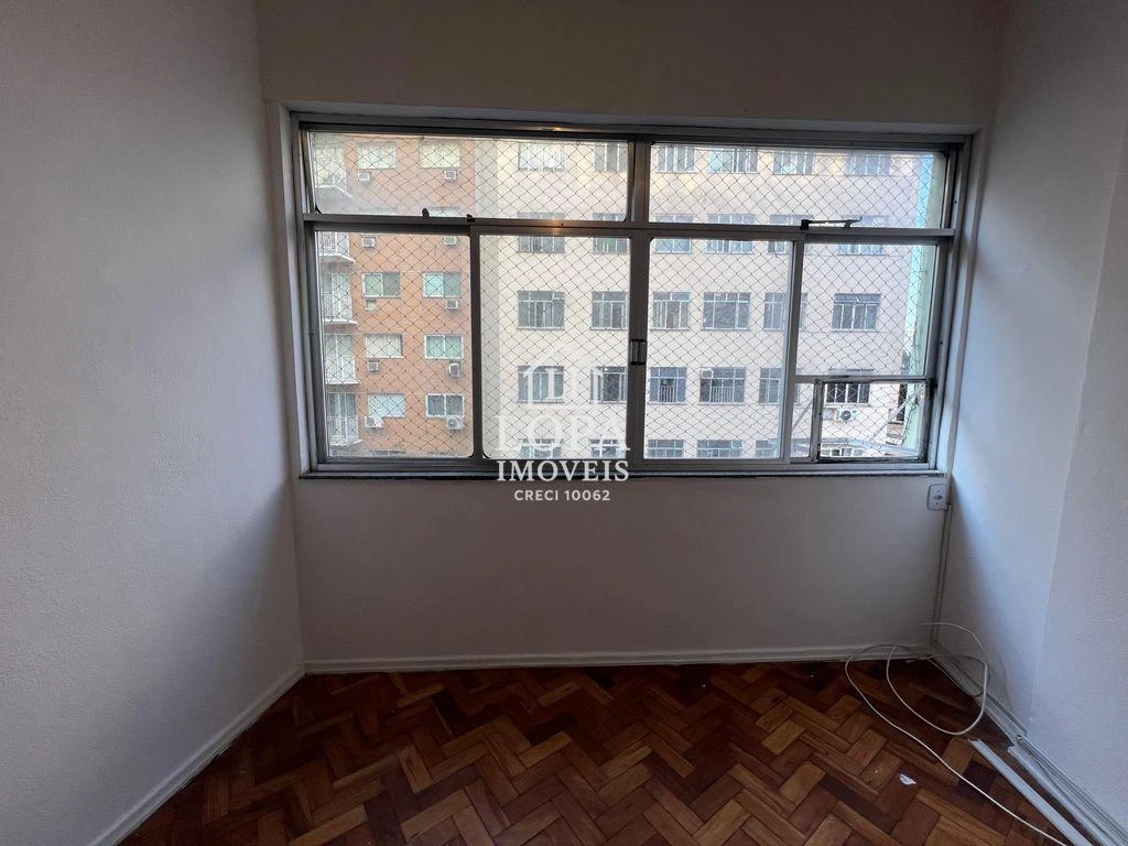 1 quarto e piso de madeira ou laminado: apartamento de 32 m² — photo 13