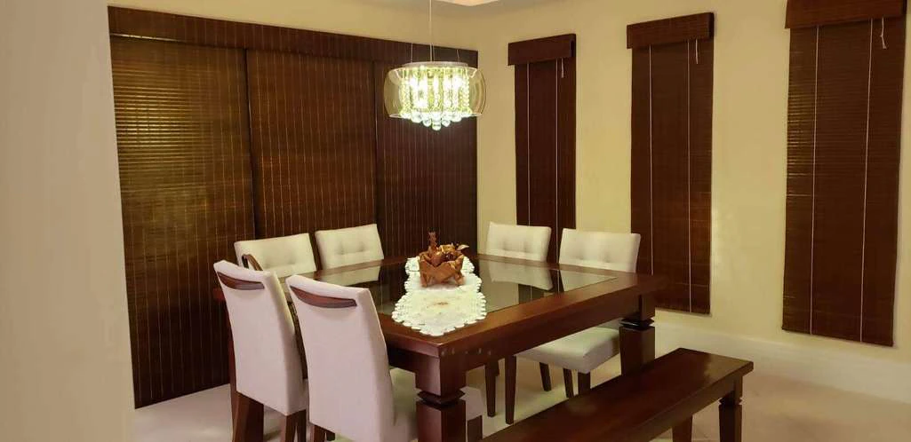 Casa com 4 quartos e piscina com área de sauna — photo 4